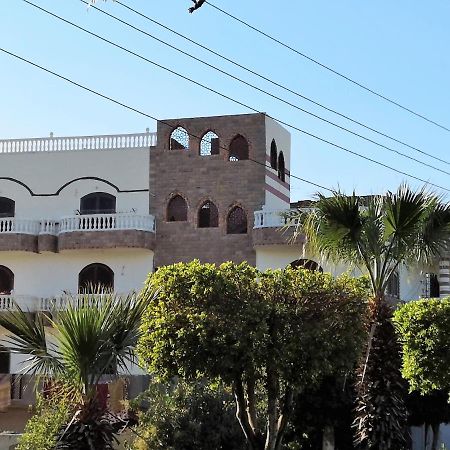 Luxor Hotel Bella Vista Apartments And Hotel Eksteriør bilde